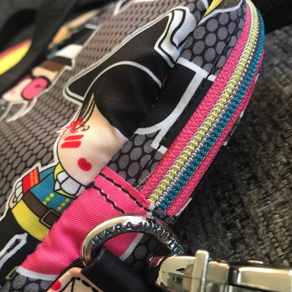 Harajuku Lovers laptop bag crossbody - Picture 7 of 13